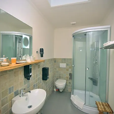 Veža 3*